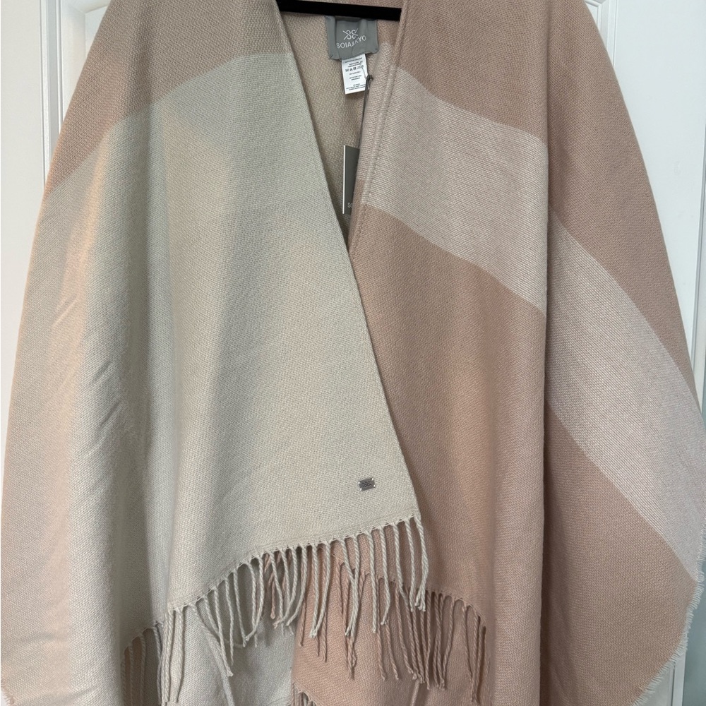 Soia & Kyo Gray and Beige Shawl